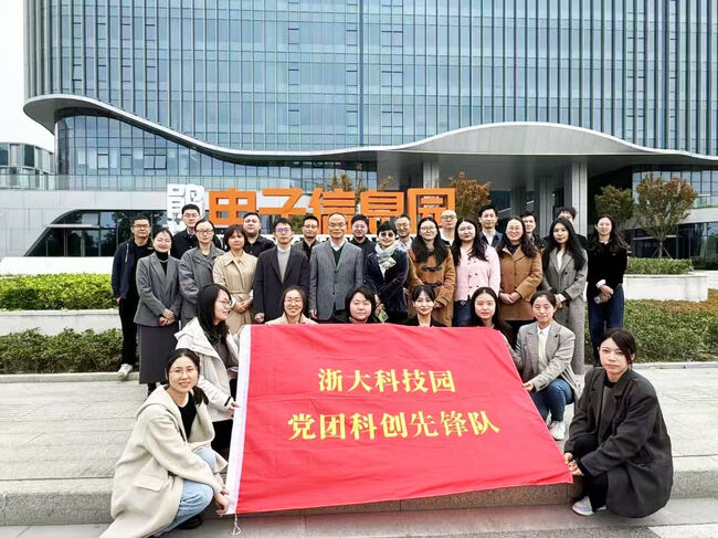 党团科创先锋队进企业1.jpg