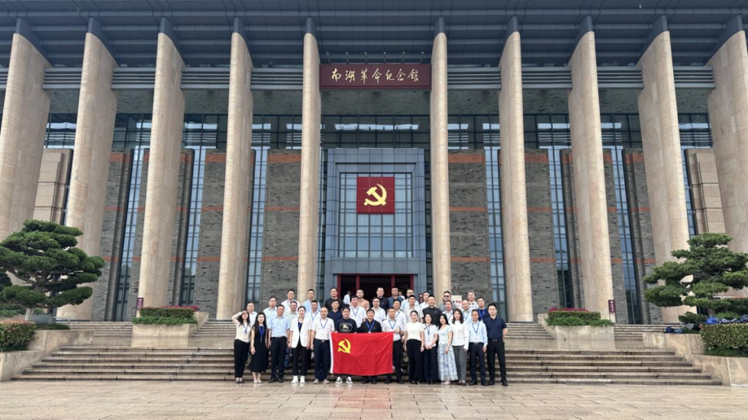 2059909078540300288.png 图片
