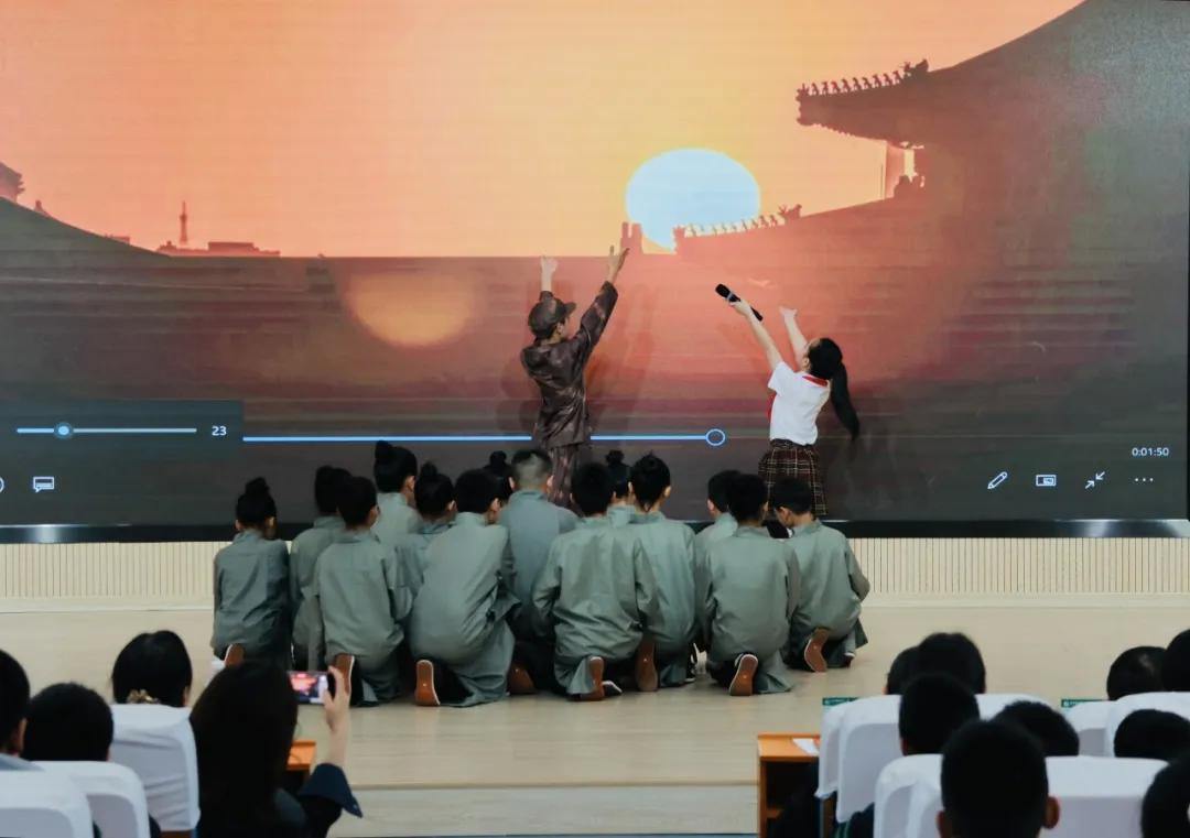 2046897430686801920.webp 图片